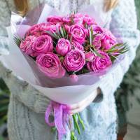 Букет 11 кустовых пионовидных розовых роз R431